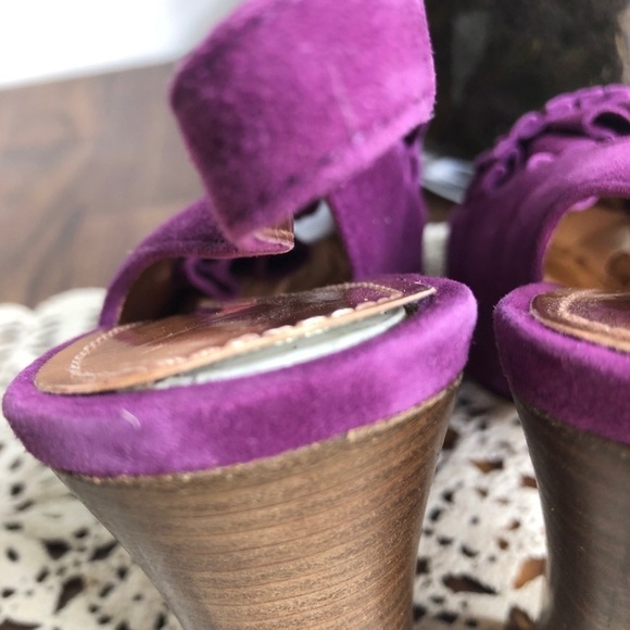 Vince Camuto Purple Suede Sling Back Heel Stack - Picture 8 of 9